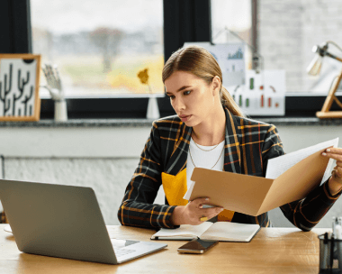 Certified translator ensuring an accurate Birth Certificate translation for official and legal use in Illinois.