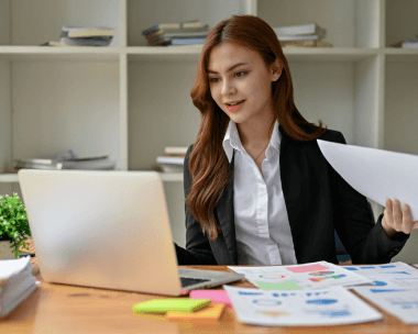 An expert translator ensuring accurate and reliable Birth Certificate translations in Illinois for sensitive documents.